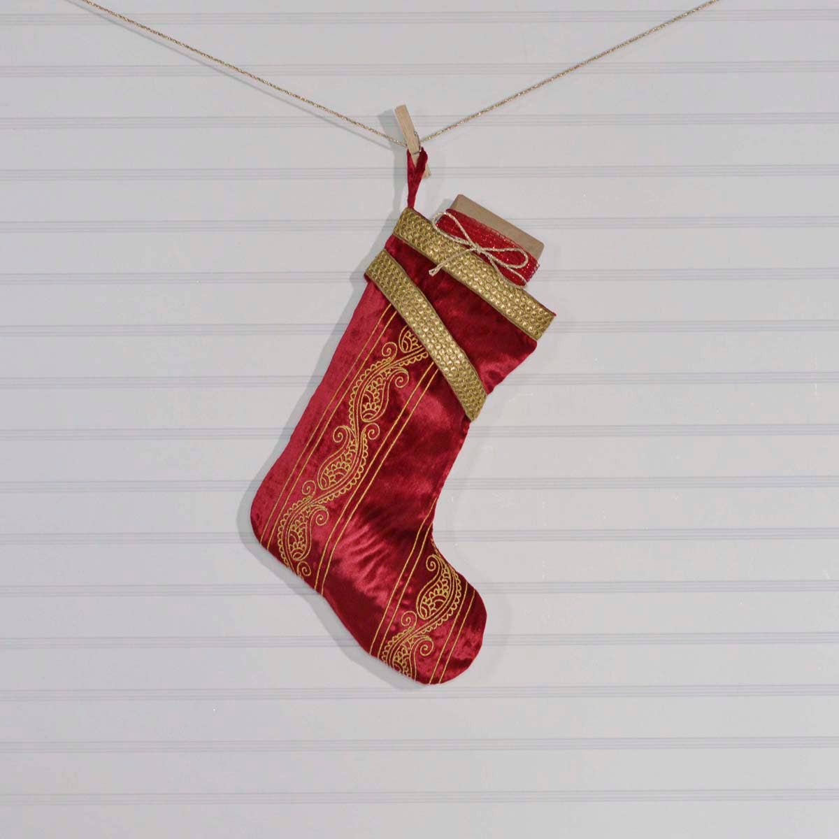 Yule Stocking - Rhapsody and Renascence