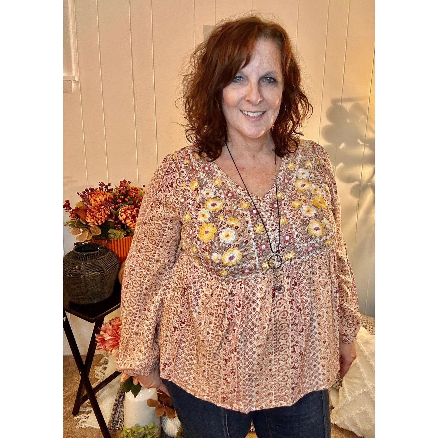 Audra Embroidered Floral Peasant Top - Rhapsody and Renascence