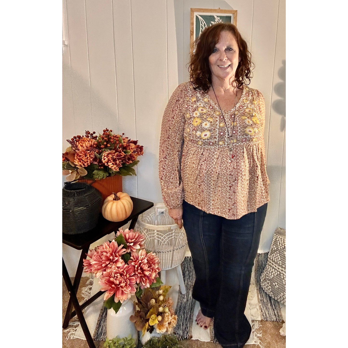 Audra Embroidered Floral Peasant Top - Rhapsody and Renascence