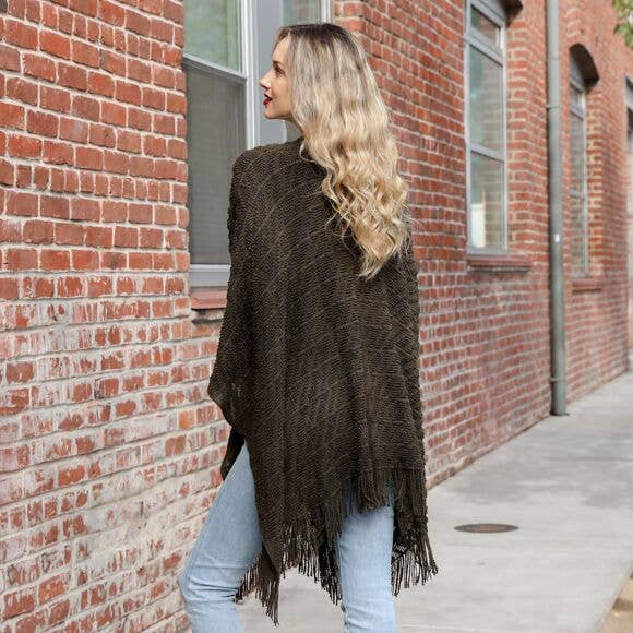 Leto Accessories - Soft Diagonal Knit Tassel Trim Ruana: Black - Rhapsody and Renascence - -