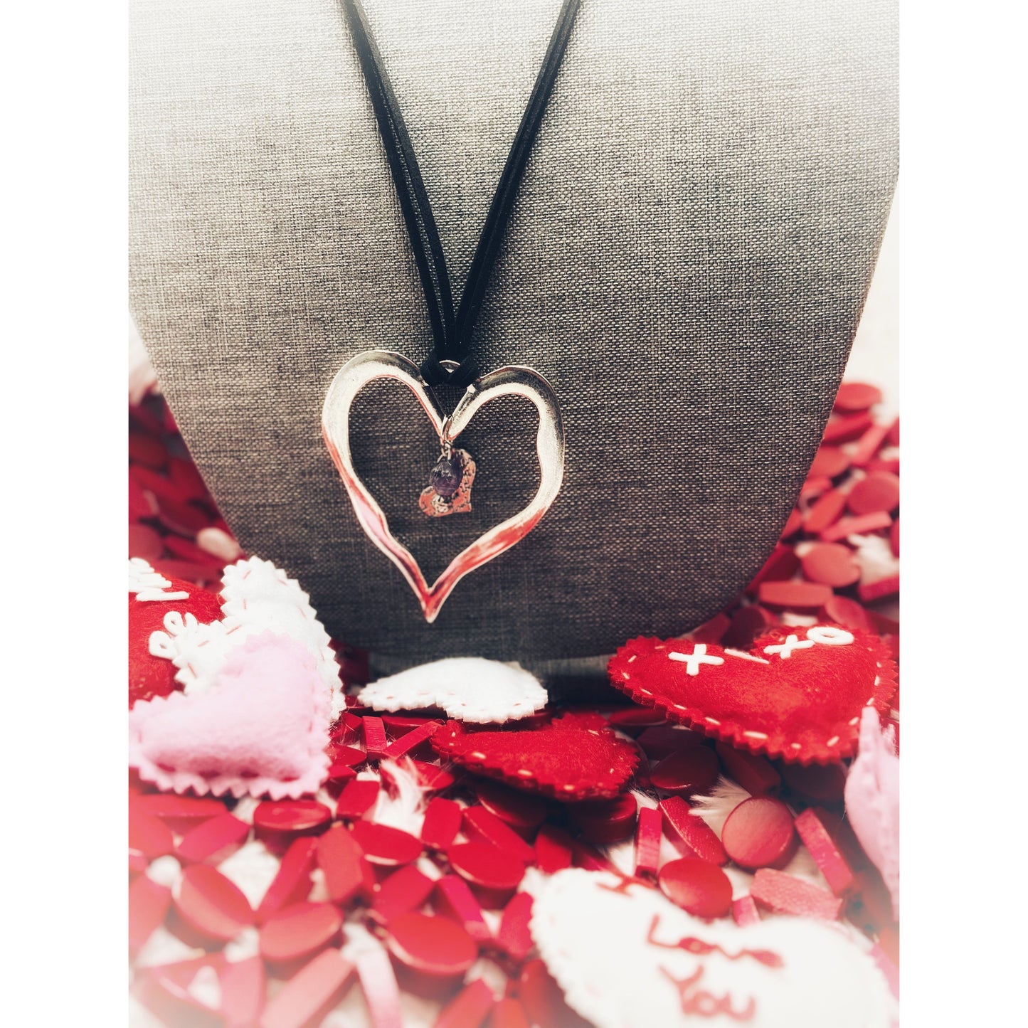 Lydia Heart Pendant Necklace - Rhapsody and Renascence
