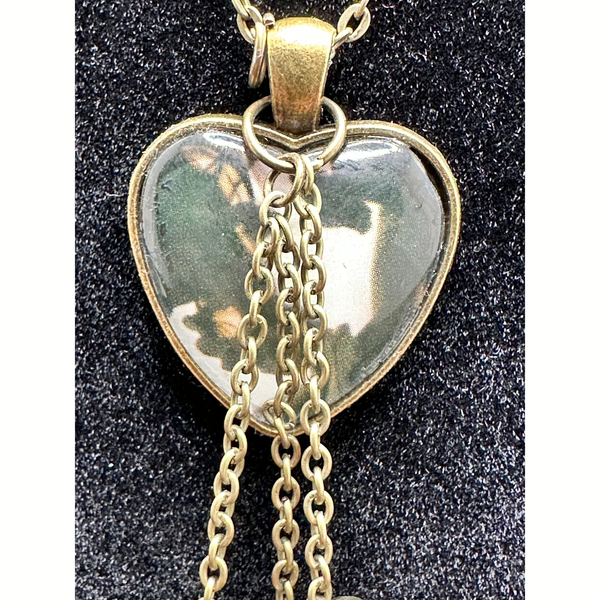 Heart Love 1 Pendant Necklace - Rhapsody and Renascence